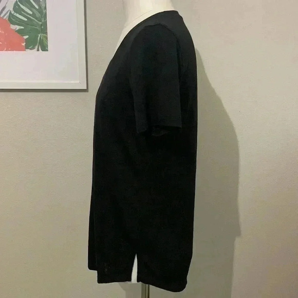 Athleta Breezy Scoop V-Neck Tee - Picture 4 of 7